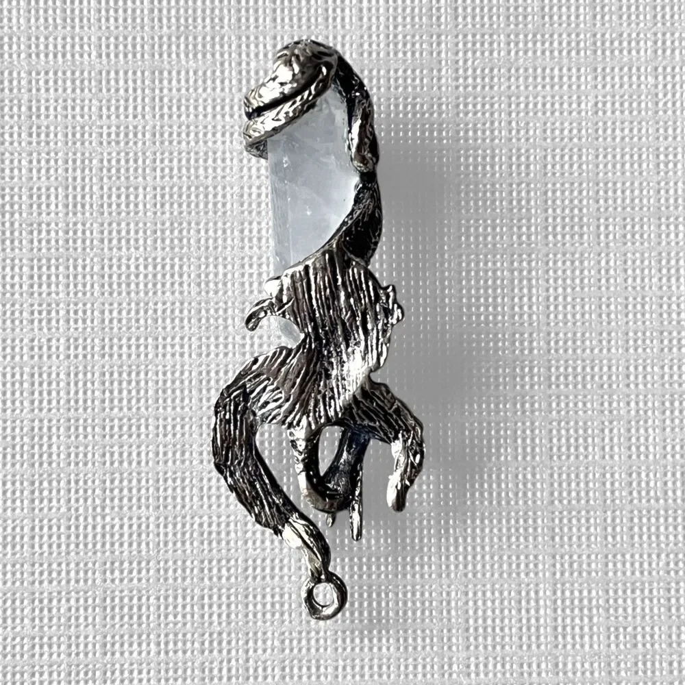 Dragon Quartz Crystal Pendant Medieval Fantasy Magic Silver Tone Unisex Men
